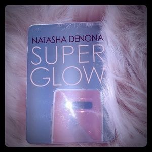 Natasha Denona Super Glow light